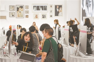 首屆長(zhǎng)沙婚博會(huì)開(kāi)幕 文化藝術(shù)與咨詢服務(wù)的完美融合